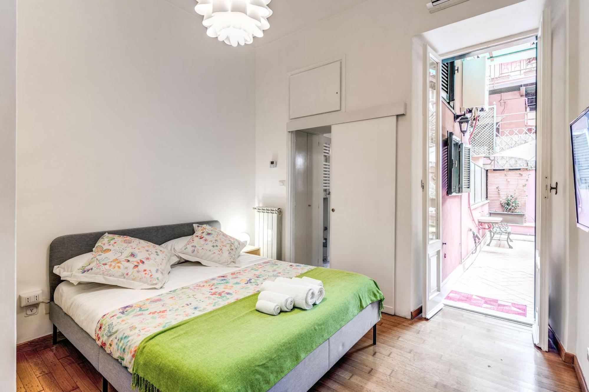 Apartamento Elegant Behind The Colosseum
