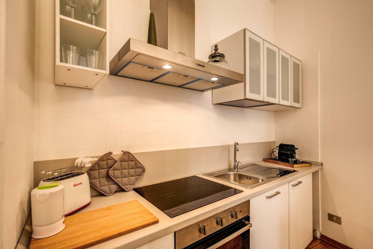 Apartamento Elegant Behind The Colosseum