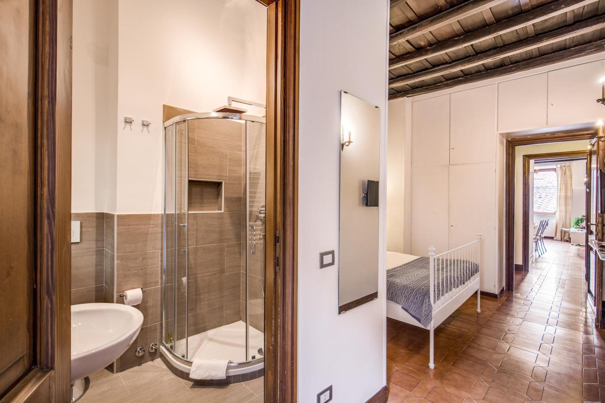 Elegant Behind The Colosseum Apartamento *