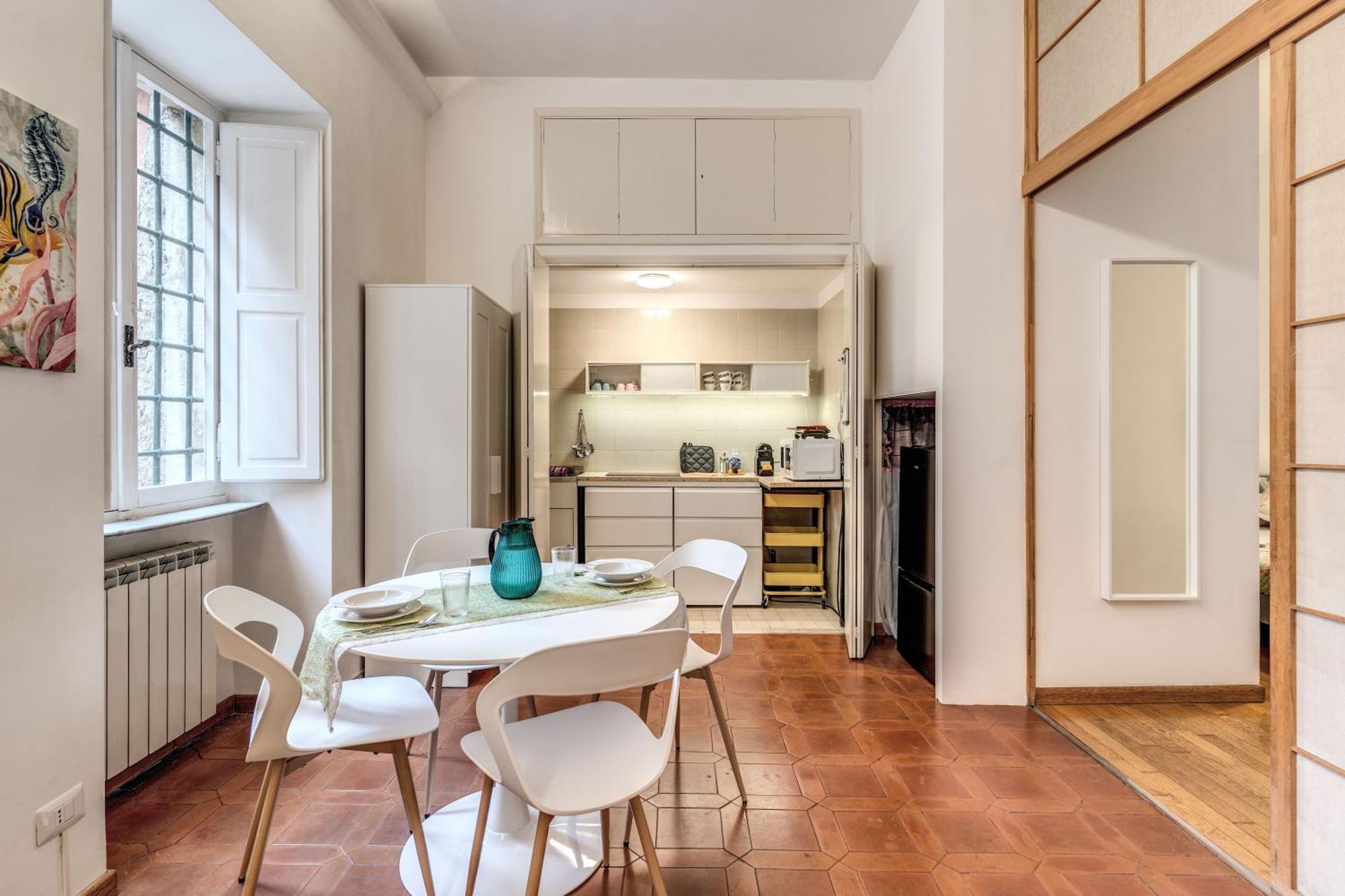 Elegant Behind The Colosseum Apartamento Roma