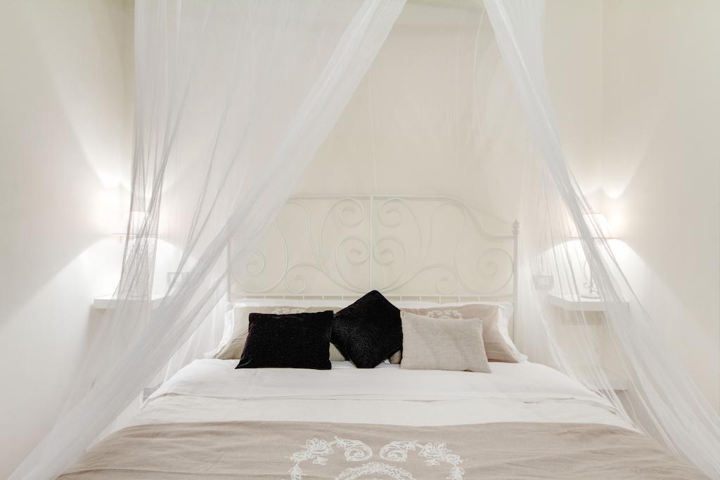 Apartamento Elegant Behind The Colosseum
