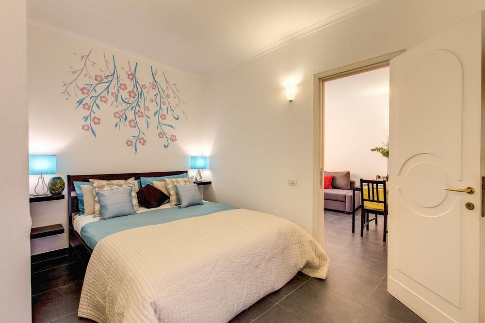Apartamento Elegant Behind The Colosseum Roma