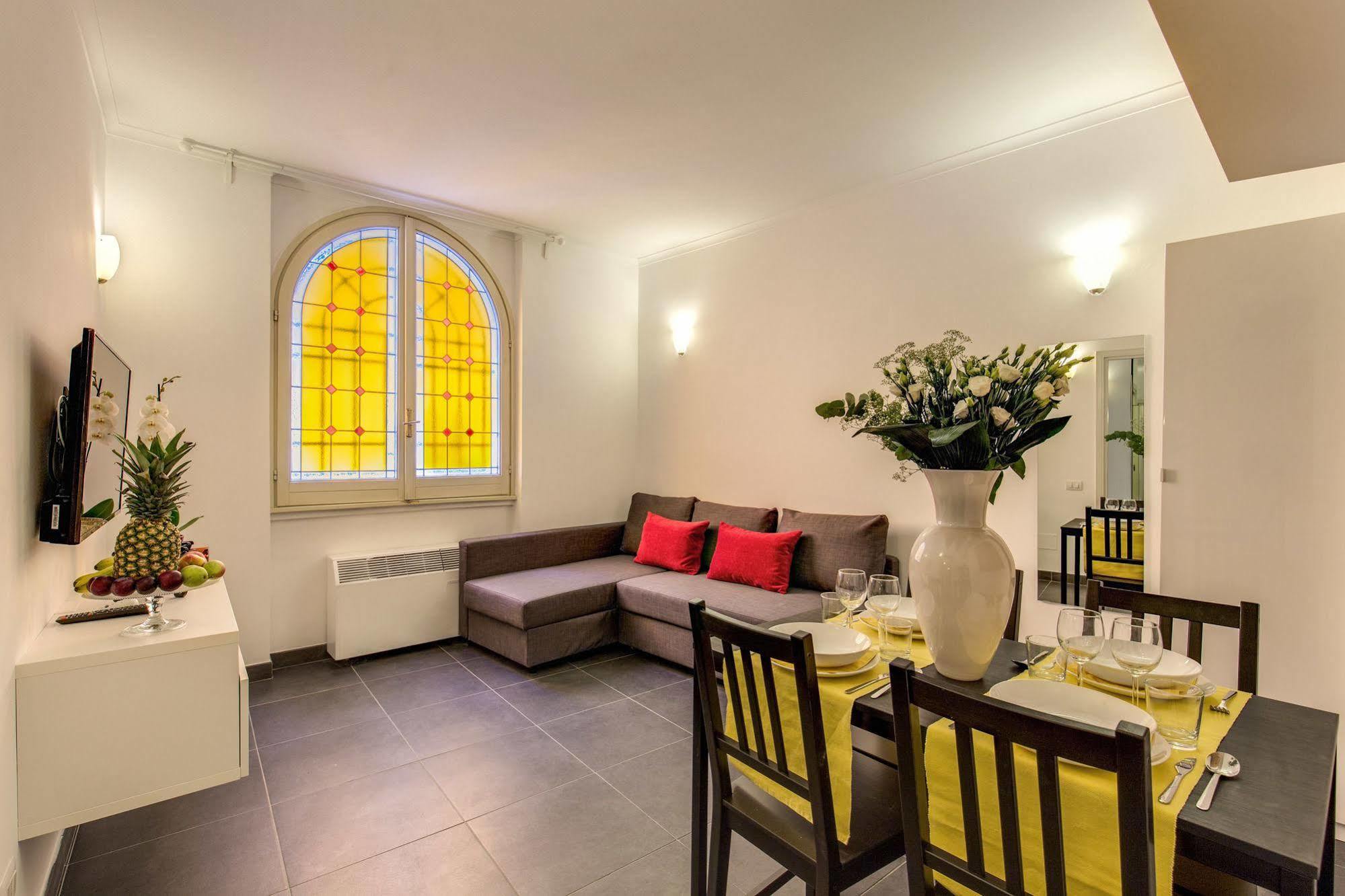 Apartamento Elegant Behind The Colosseum Roma