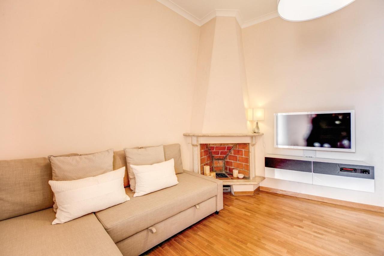 Apartamento Elegant Behind The Colosseum Roma